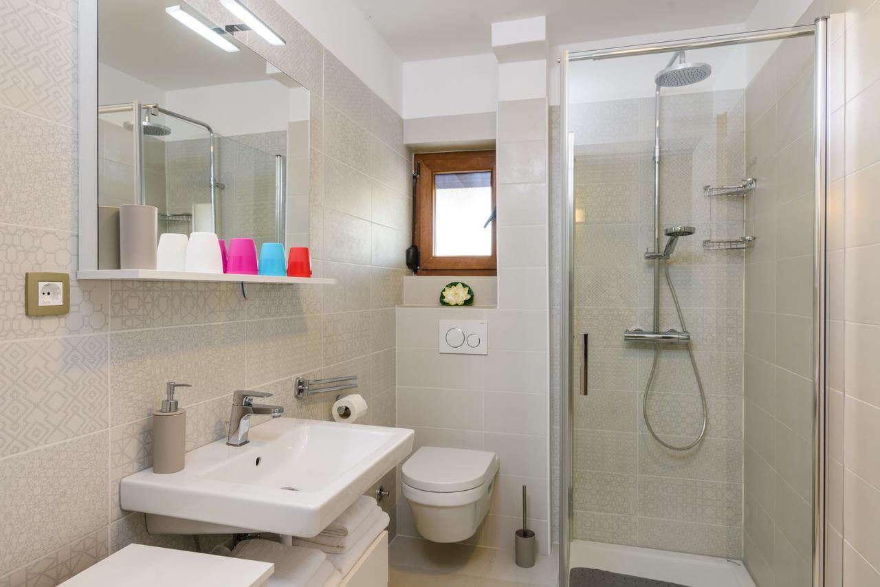 Apartmani Marko I Ana マリナ エクステリア 写真