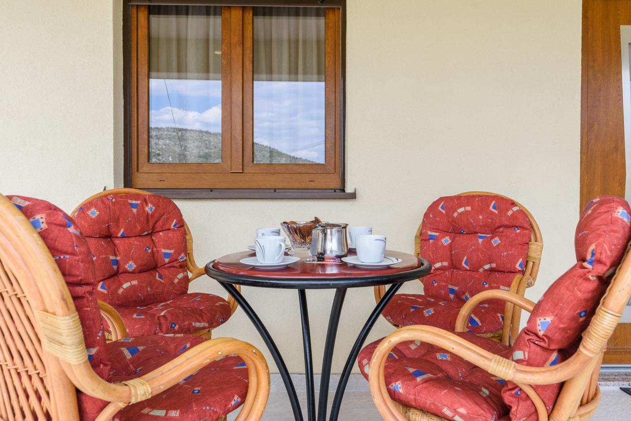Apartmani Marko I Ana マリナ エクステリア 写真