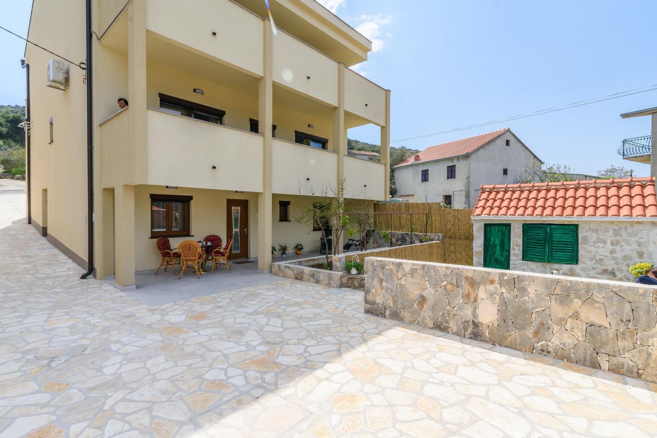Apartmani Marko I Ana マリナ エクステリア 写真